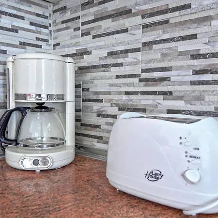 Primavera Sunset 1 Bedroom 公寓 阿罗纳